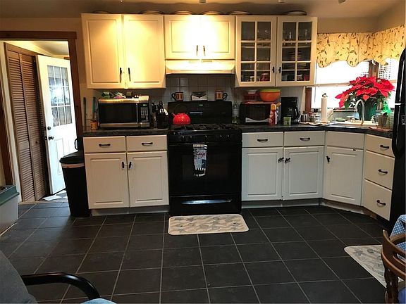 2nd image of 310 Namquid Dr