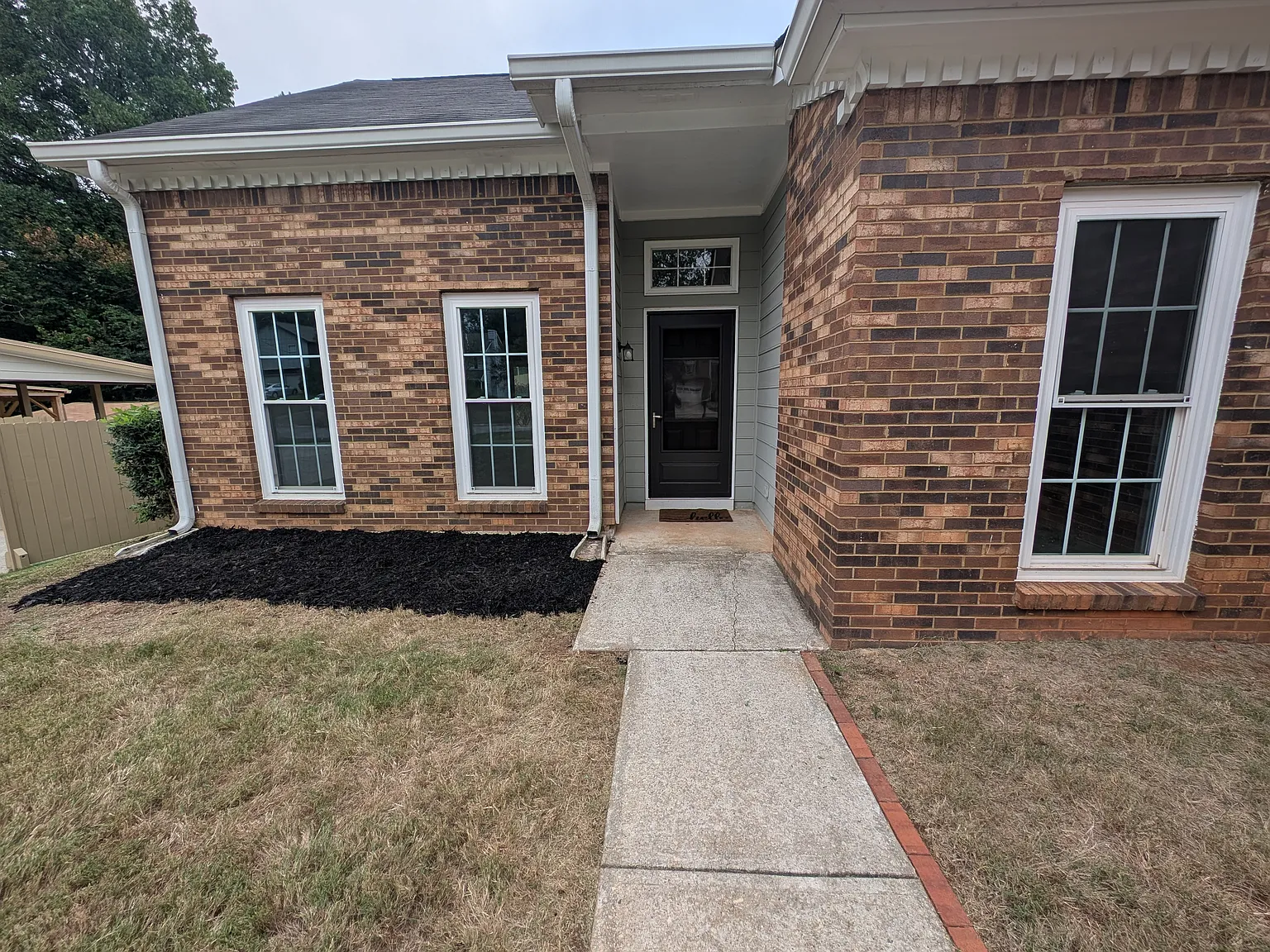 3 bed, 1782 sqft, $2,300 — Photo 2