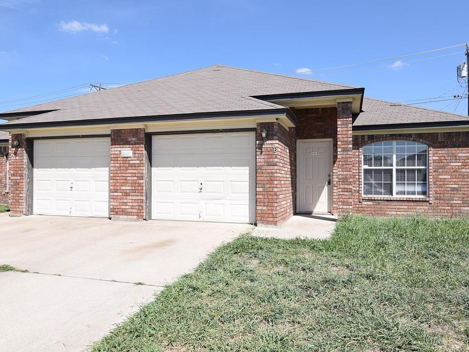 1st image of 3808 Hitchrock Dr