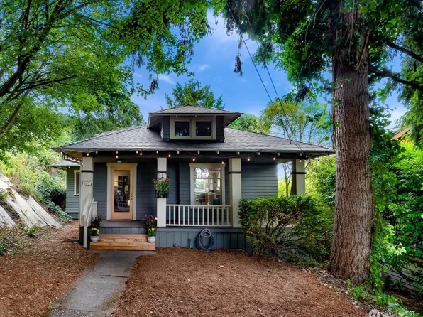 209 NW 60th Street, Seattle, WA 98107
