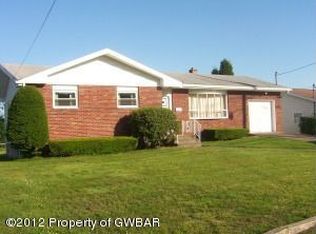 308 Stephanie Dr, Plymouth, PA 18651