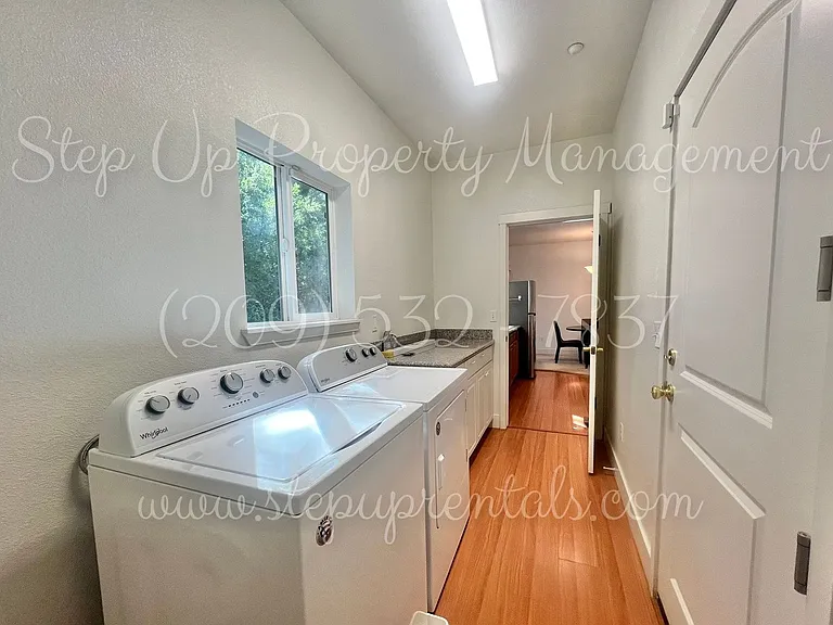 121 Pepperwood Ln — Photo 11