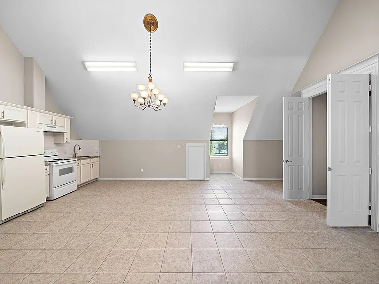 18223 County Road 132 #3 — Photo 4