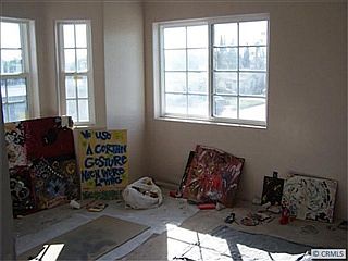 3rd image of 15511 Longworth Ave