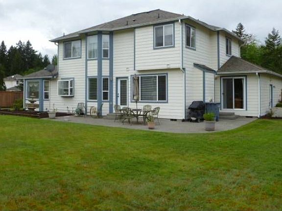 2nd image of 10919 238th Avenue Ct E