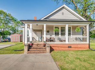 903 S 5th St, Easley, SC 29640