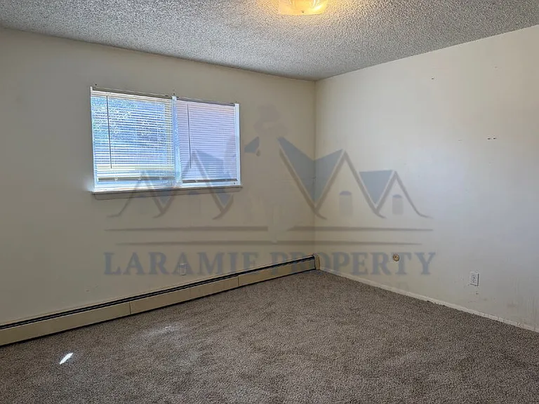 706 Downey St #28 — Photo 6