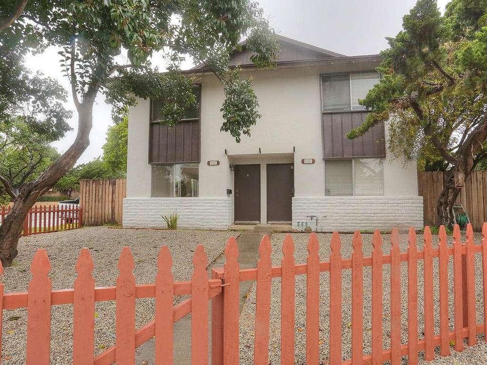 1st image of 9405 Petit Cir