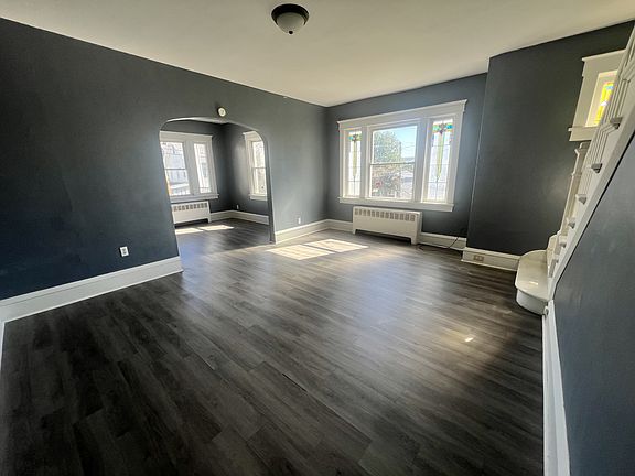 5th image of 115 Nottingham St #1