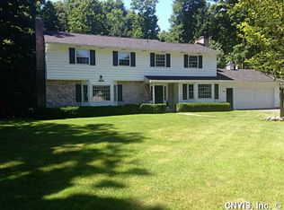 7478 Armstrong Rd, Manlius, NY 13104