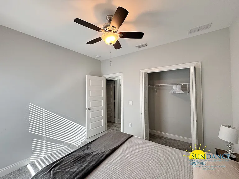 2247 Wind Trace Rd N — Photo 17