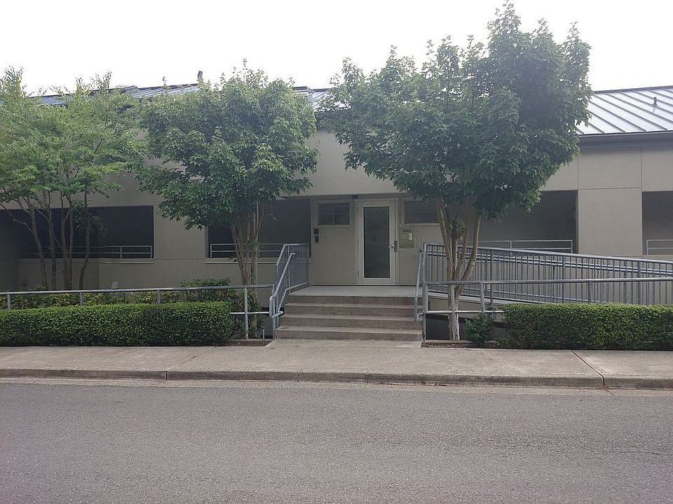 1st image of 2400 8th Ave N #303