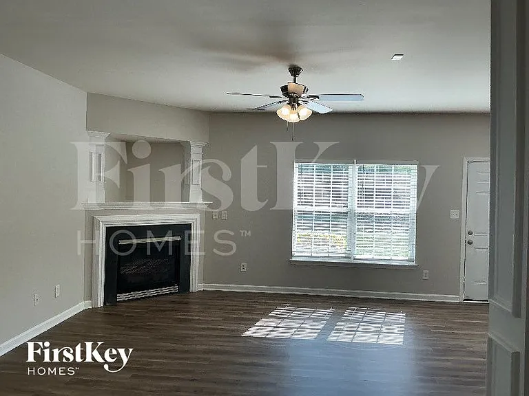 2136 Burton Run Rd — Photo 2