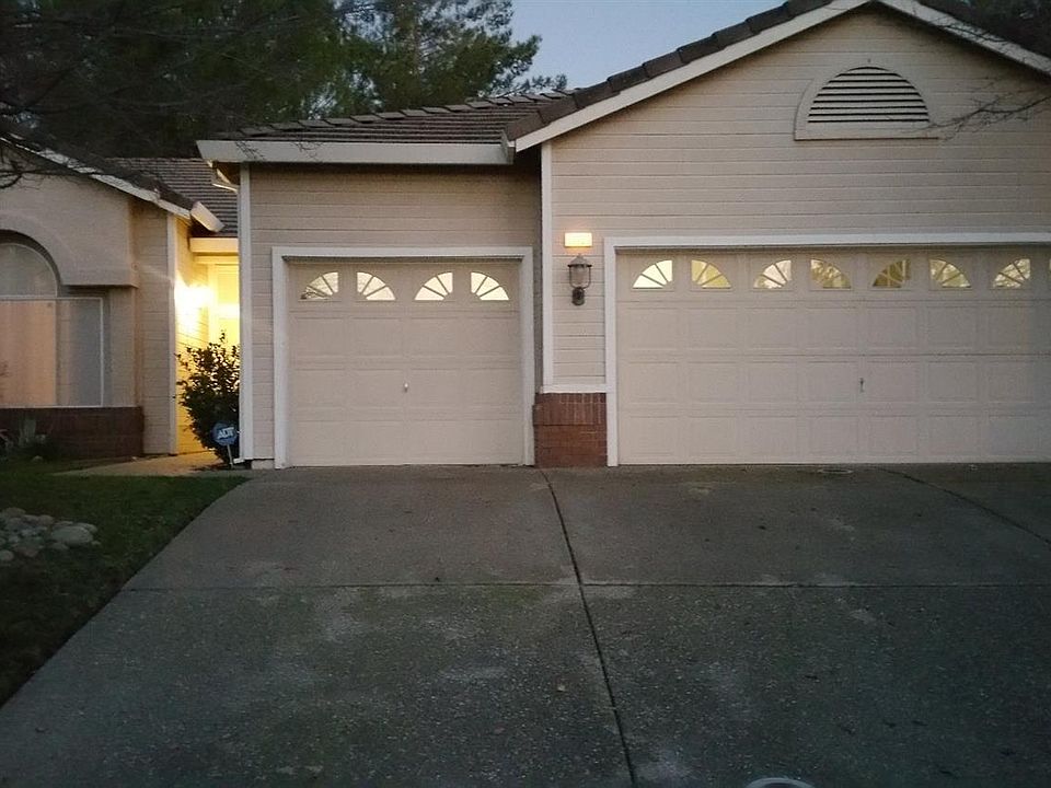1st image of 112 Ashcat Ct