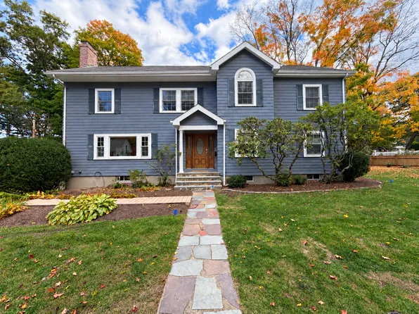 80 Washington St, Wellesley, MA 02481
