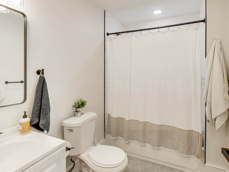 65 Lambert Ave #2 — Photo 15