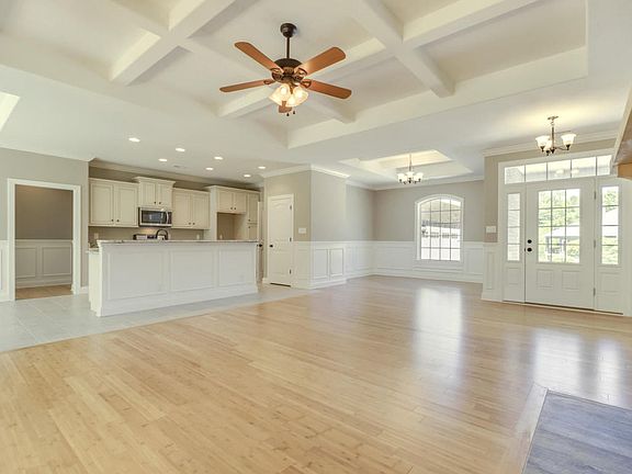 5th image of 102 Okema Pl