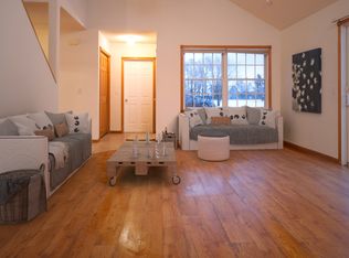 774 Wilfred Rd #B, Hudson, WI 54016