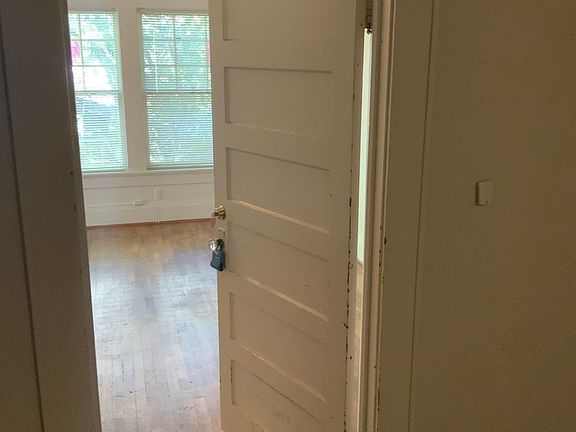 3rd image of 1176 Mill St APT 4