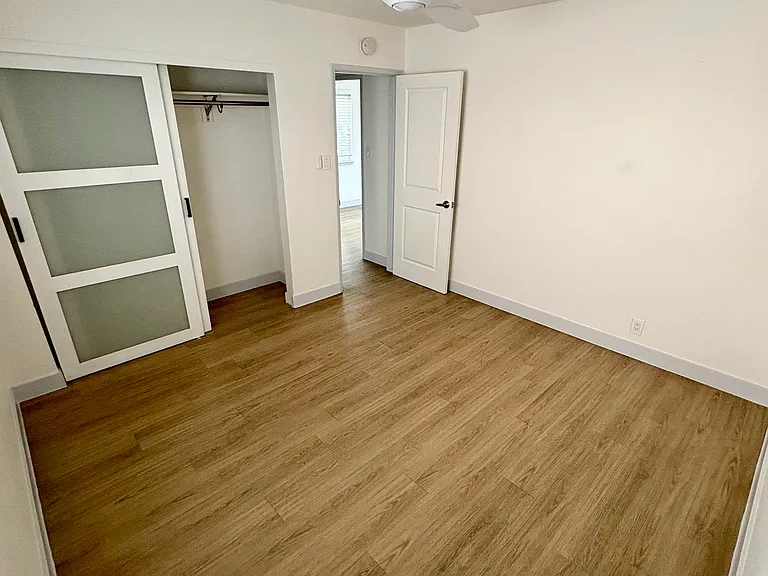 611 Walnut Ave #1 — Photo 9