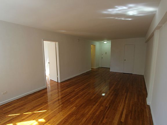 2nd image of 5115 Van Kleeck St #3J
