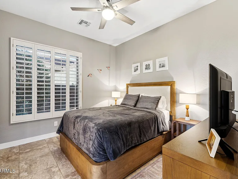 40806 N Lytham Ct — Photo 24