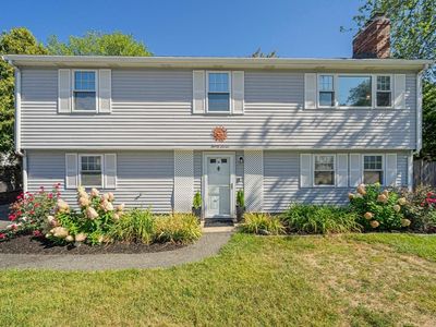 27 Plant Rd, Waltham, MA, 02451