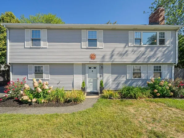 27 Plant Rd, Waltham, MA 02451