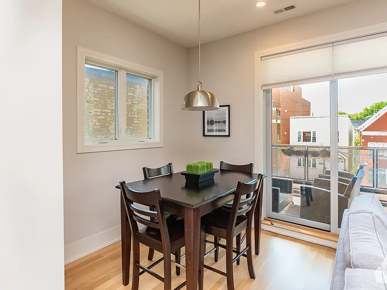3049 N Clybourn Ave #1 — Photo 6