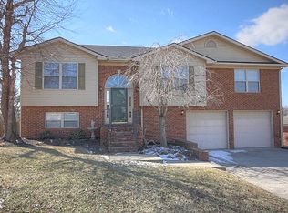 905 Medley Dr, Richmond, KY 40475