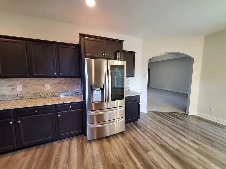 600 Unity Ct — Photo 8