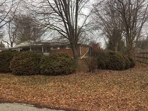 3rd image of 9438 Winding Ln