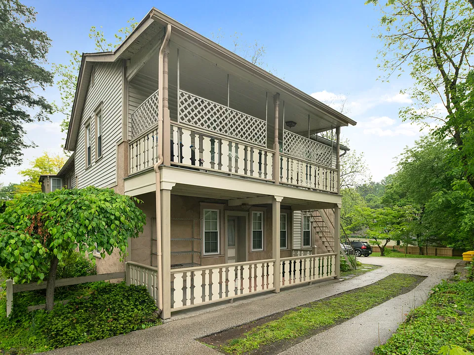 1107 Youngs Ford Rd