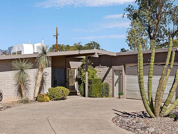 3rd image of 8801 E Lancaster Rd