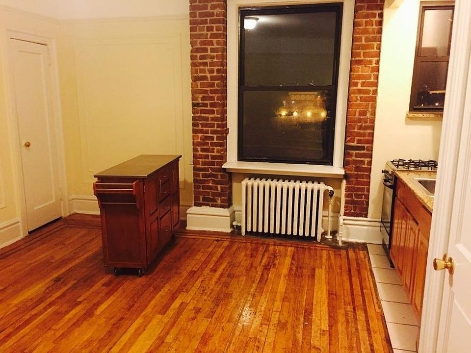 1st image of 3015 33rd St APT 5G