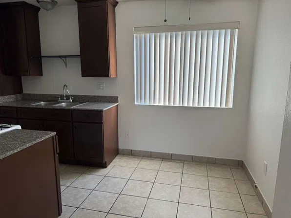 Country Club West Apartments