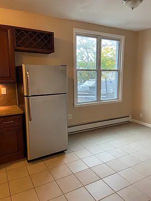 Rented by Argy Realty Inc | media 27