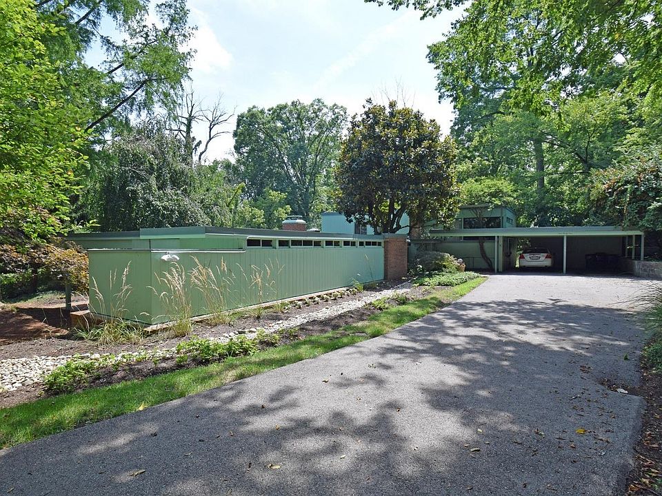 1st image of 131 Lafayette Ln