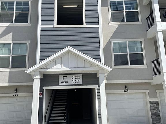 3rd image of 4216 W McKellen Dr #F203