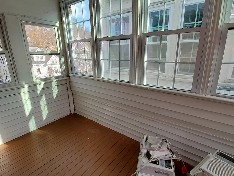 811 Washington St #3 — Photo 35