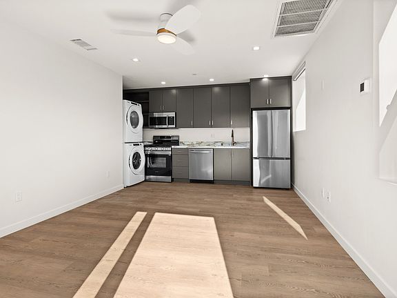 4th image of 3027 Keats St #101