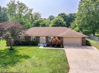 506 Moccosin Rd, Greenwood, IN 46142