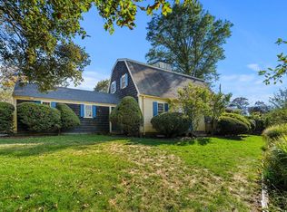 62 Longview Dr, Marblehead, MA 01945
