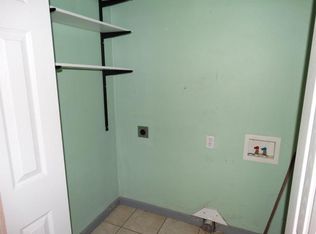 917 N Vinita Ave, Tahlequah, OK 74464