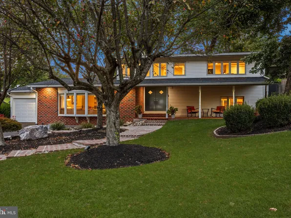 4482 E Yates Rd, Bensalem, PA 19020