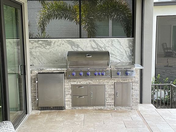 4th image of 1333 Puerto Dr