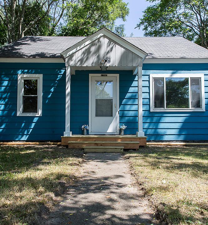 1st image of 2280 Charles Ave