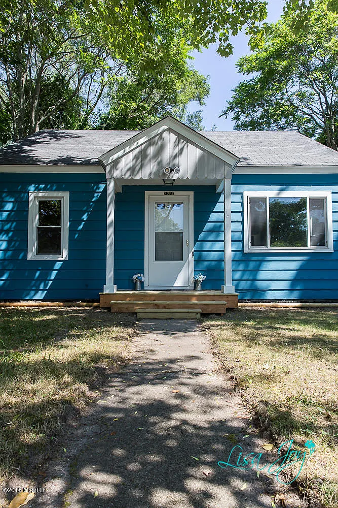 2280 Charles Ave photo 1