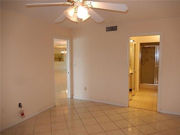 5th image of 7172 S Devon Dr #102
