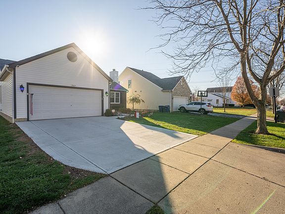 2nd image of 5797 Westbank Dr